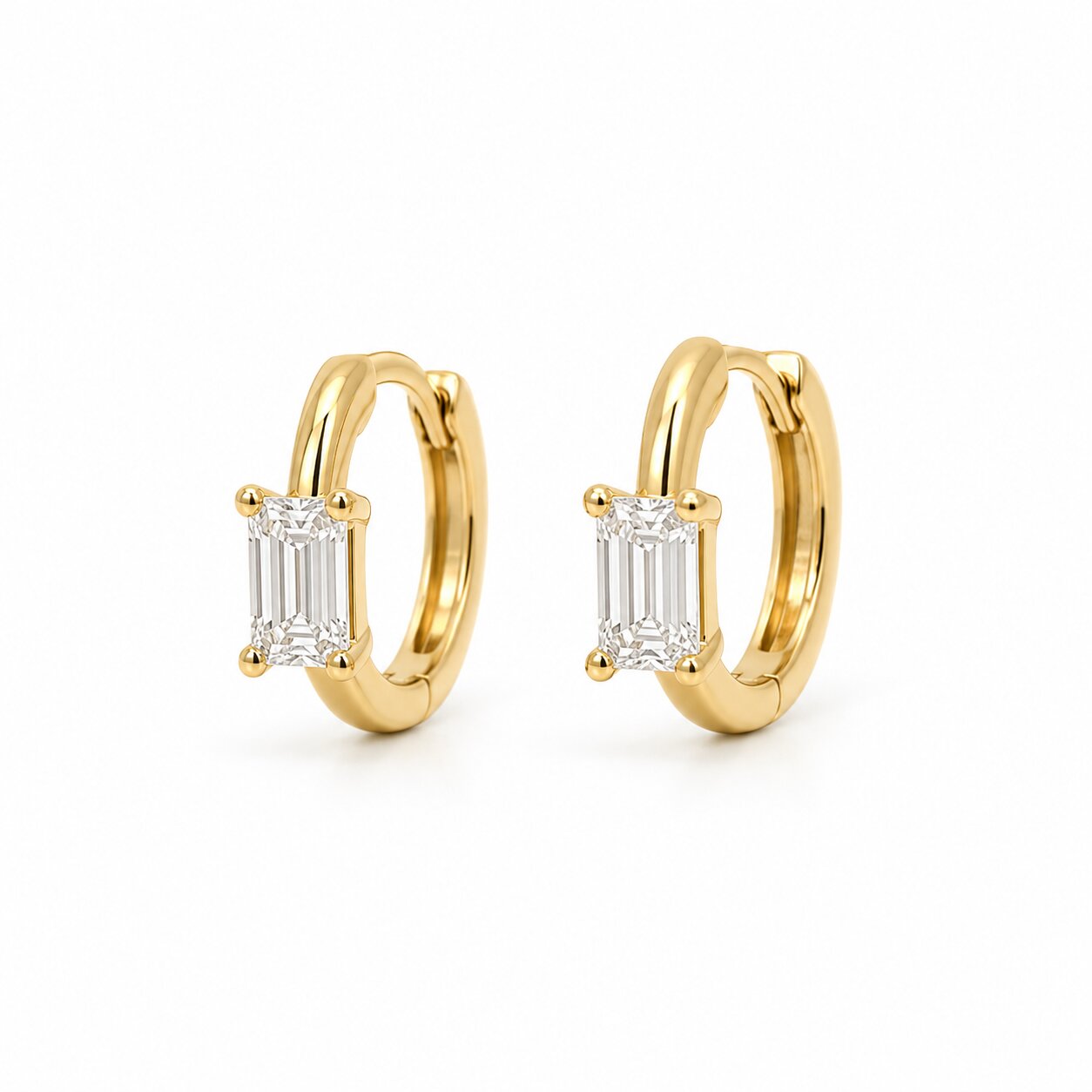 View 14 Kt  Diamond Earrings
